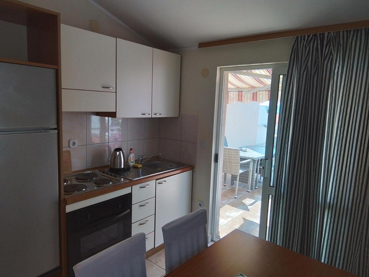 Apartmani Fani 2 Min Walking From Sea Orebić Exterior foto