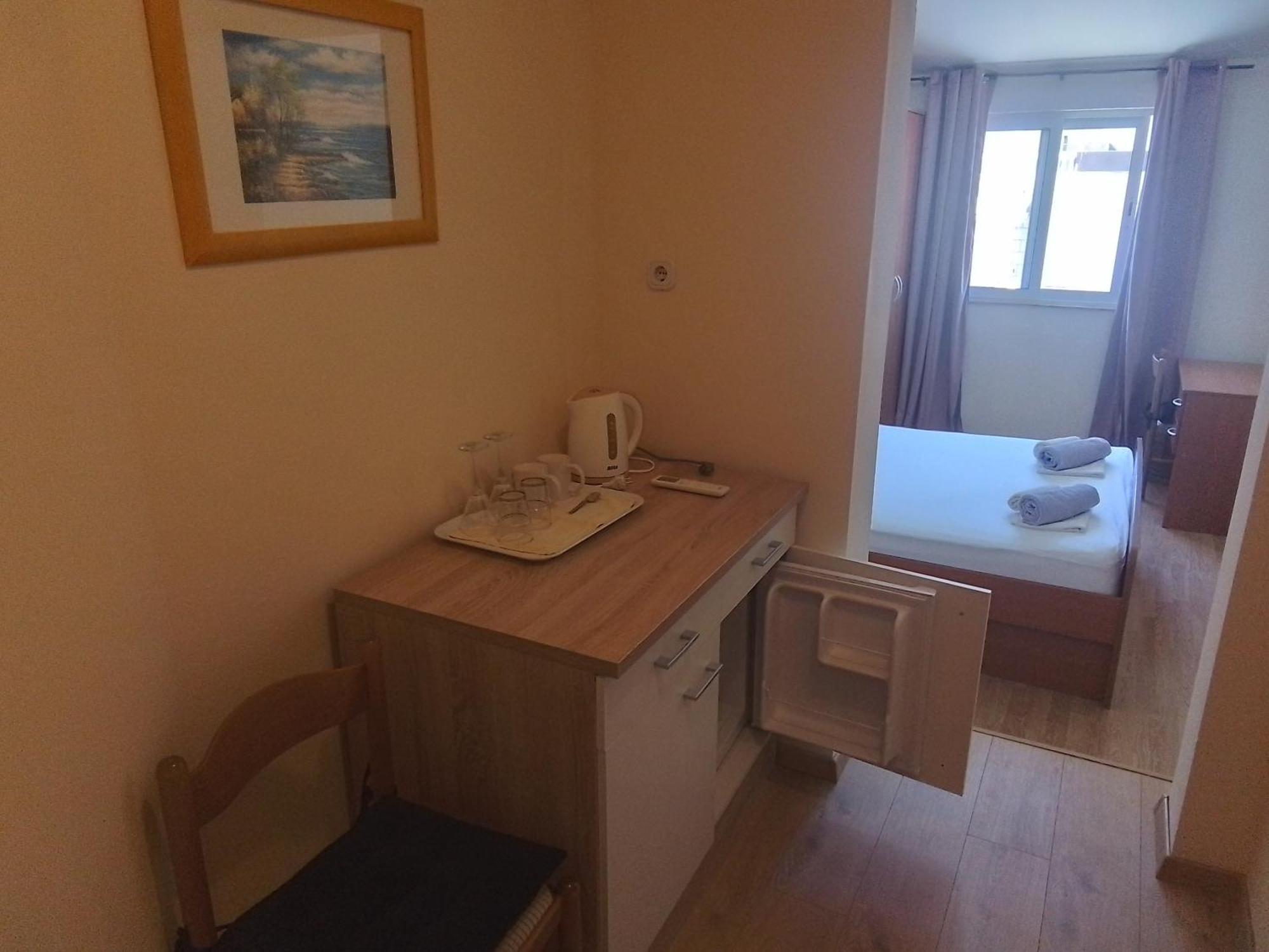 Apartmani Fani 2 Min Walking From Sea Orebić Exterior foto